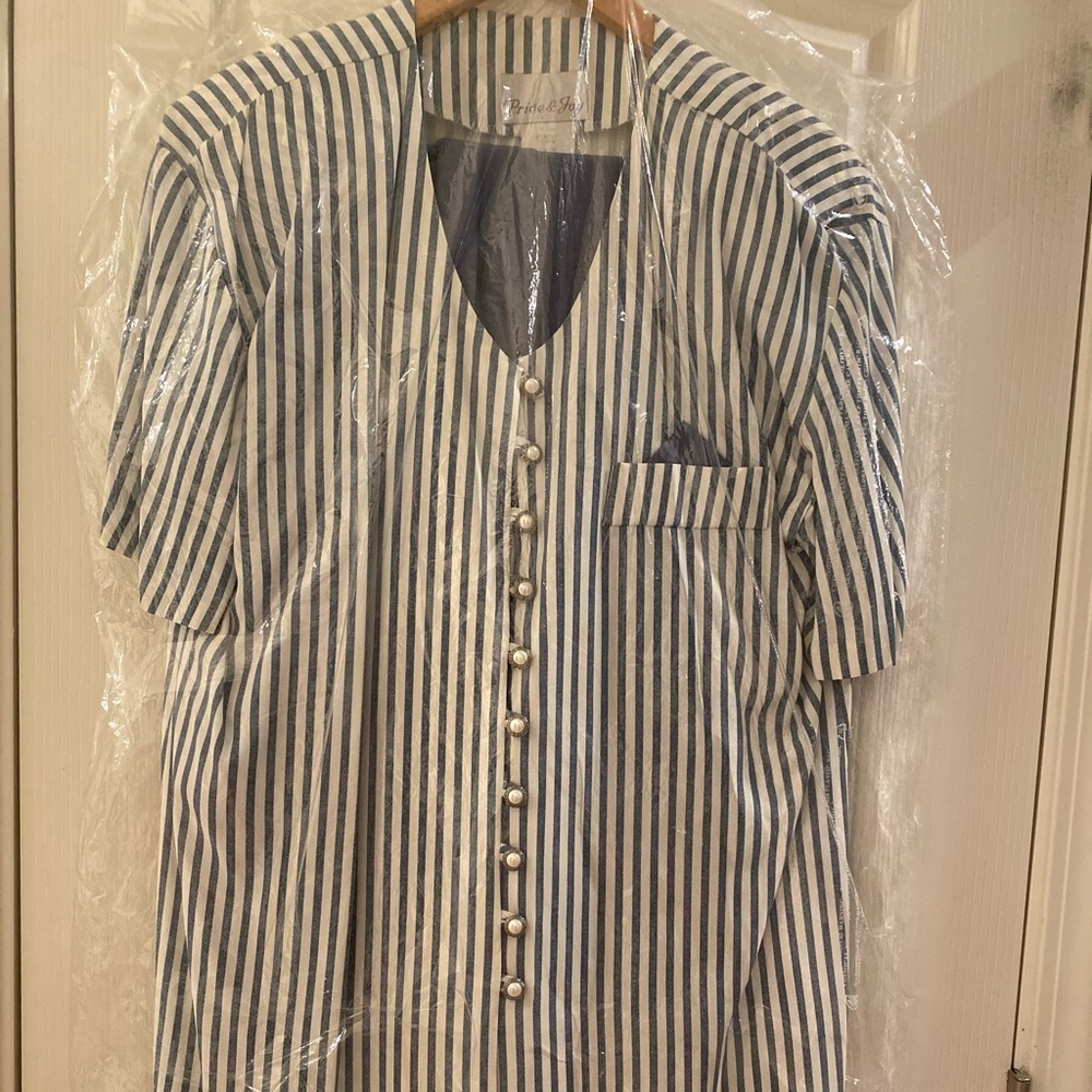 Fancy Women’s pant suit